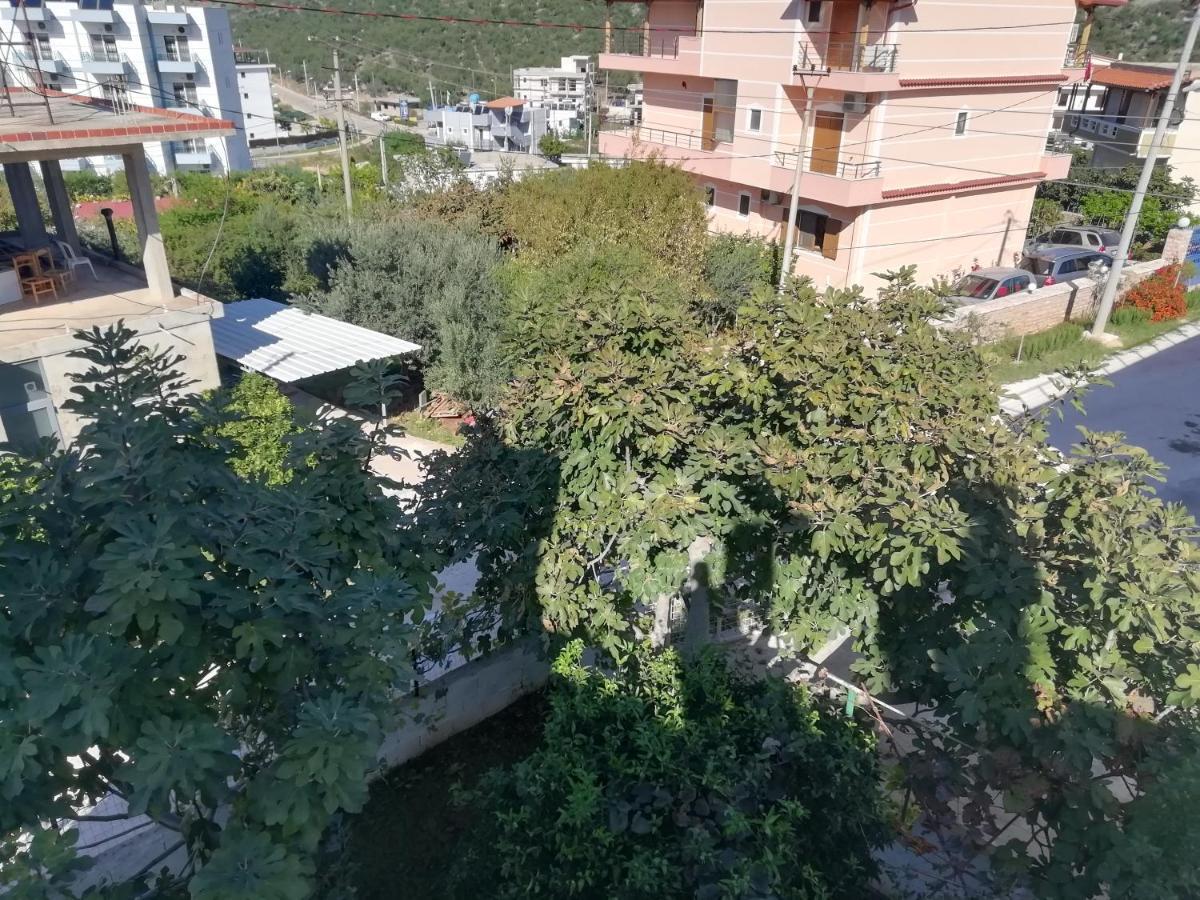 Jonny Guesthouse Ksamil Exterior foto